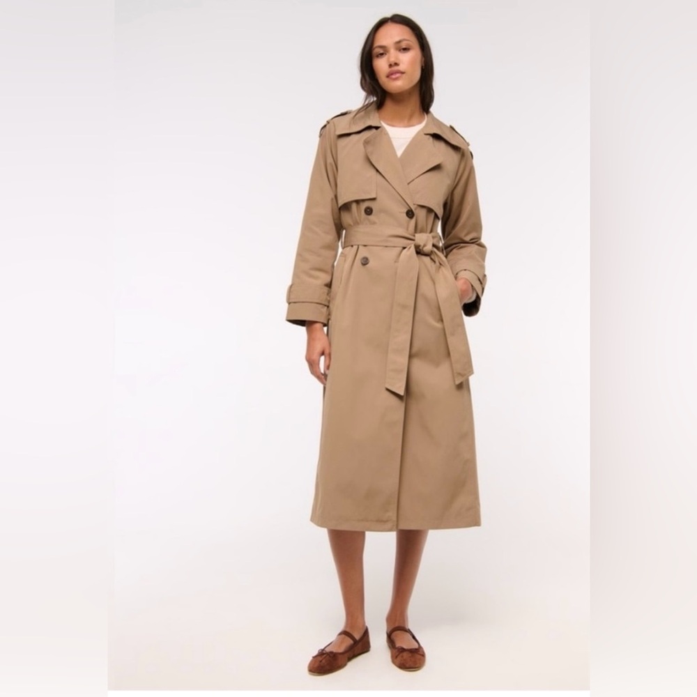 Abercrombie & Fitch Tan Trench Coat
